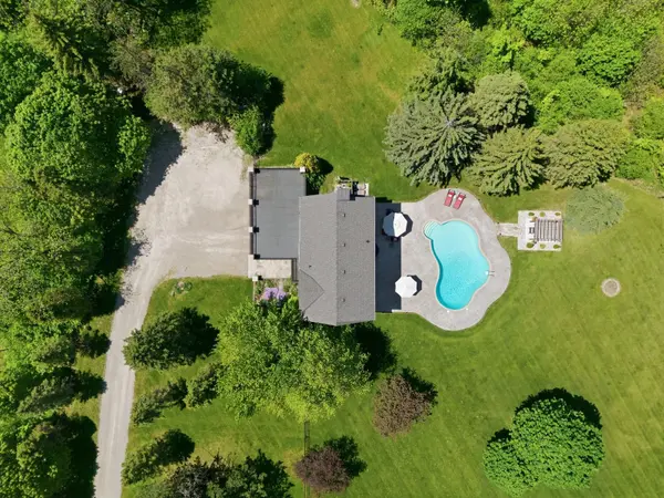 15415 Clayhill RD, Halton Hills, ON L7G 4S8