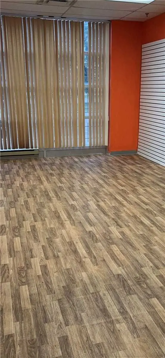 1550 South Gateway RD #3B(120), Mississauga, ON L4W 5G6