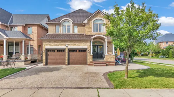 2 Janetville ST, Brampton, ON L6P 2A3