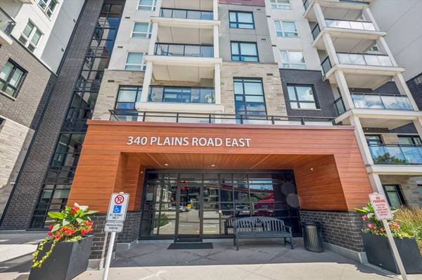 340 plains RD E, Burlington, ON L7T 0C2