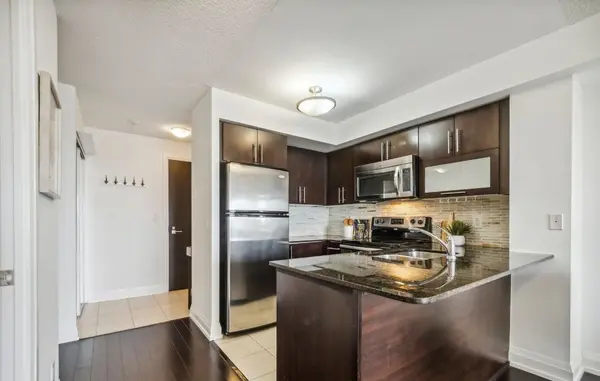 55 De Boers DR #708, Toronto W05, ON M3J 0G5