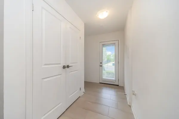 45 Humberstone DR, Halton Hills, ON L7G 0P5