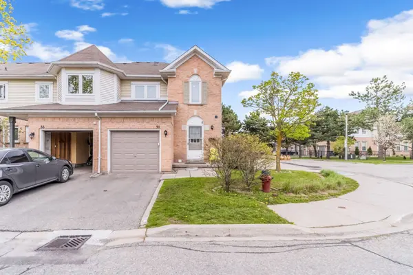 90 Wickstead CT, Brampton, ON L6R 1N8