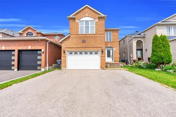 847 Stonebridge AVE, Mississauga, ON L5V 2L1