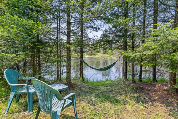 1009 Summerville RD, Highlands East, ON K0M 1R0