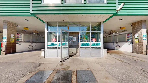 1754 Dundas ST, London East, ON N5W 3E2