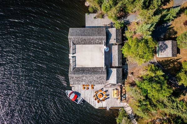 295P Rogers Island, Kenora Remote Area, ON P0X 1C0