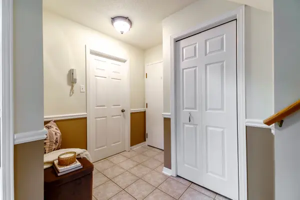 36 Champlain CRES #15, Peterborough, ON K9L 1T1