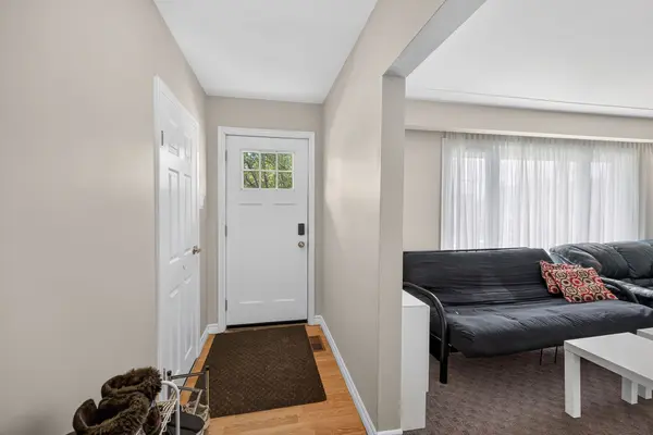 27 Ainslie AVE, Hamilton, ON L8S 2J5