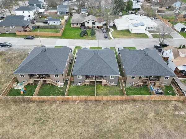 26-46 Bruce ST, Welland, ON L3B 3R1