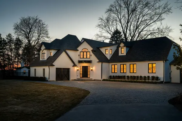 15886 Niagara Pkwy, Niagara-on-the-lake, ON L0S 1J0