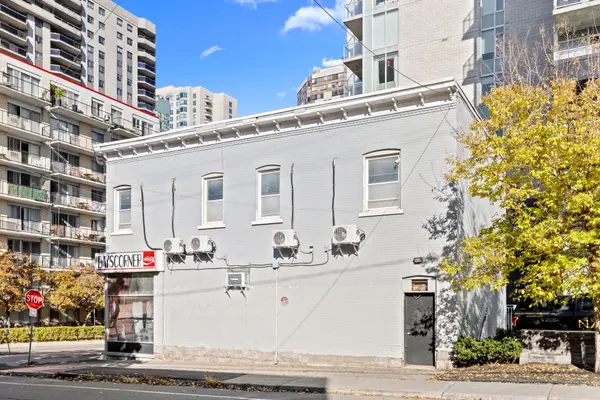 245 Bay ST, Ottawa Centre, ON K1R 5Z4