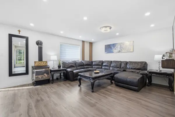 65 Scott ST #2, East Luther Grand Valley, ON L9W 5X3