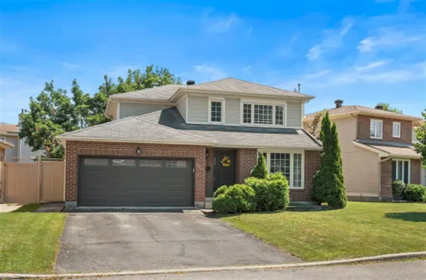 1966 BOAKE ST, Orleans - Cumberland And Area, ON K4A 3K1