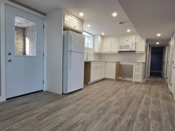 398 Kingsway ST E #Unit 2, Kincardine, ON N2Z 1W3