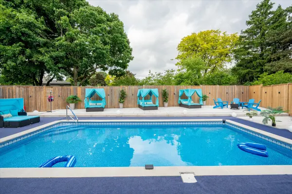 119 Charlotte PL, Kitchener, ON N2B 2K4