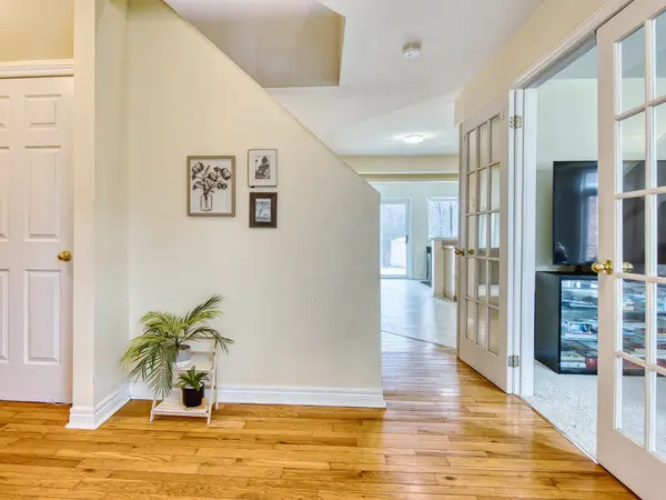 75 Jackson CT E, Welland, ON L3C 7G4