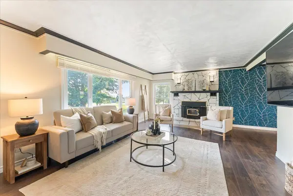121 Nappadale ST, Kawartha Lakes, ON K0M 2T0