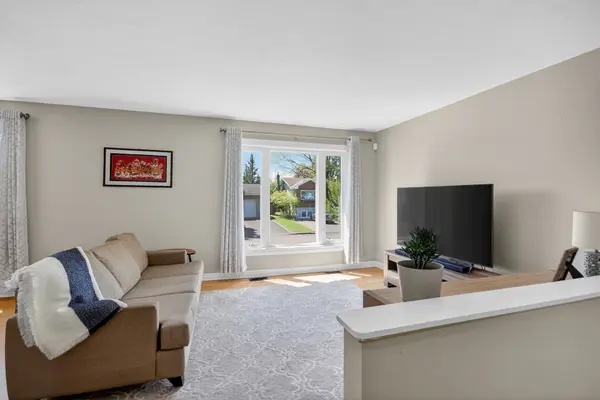 1865 ARIZONA AVE, Alta Vista And Area, ON K1H 6Z5