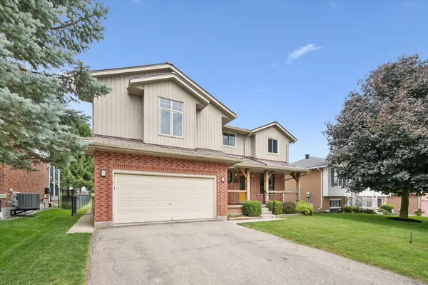 19 Keating DR, Centre Wellington, ON N0B 1S0