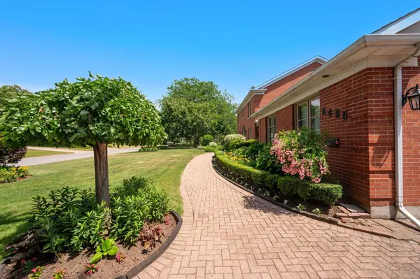 6496 January DR, Niagara Falls, ON L2J 4J4