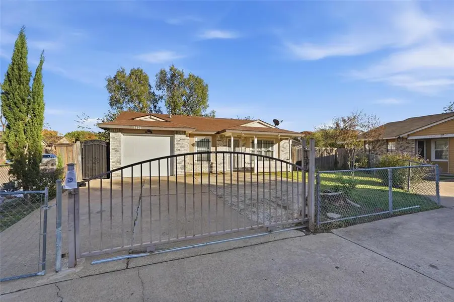 9420 Kerrville Street, Dallas, TX 75227