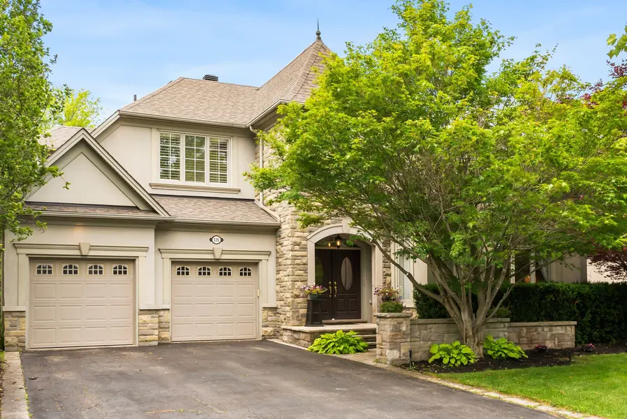 535 Canyon ST, Mississauga, ON L5H 4L4