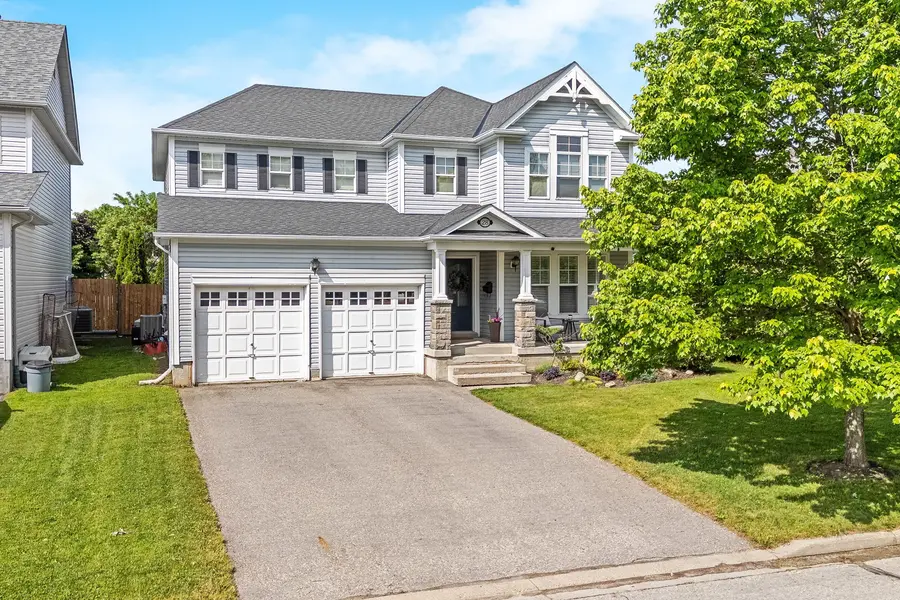 28 Brown's CRES, Halton Hills, ON L7J 3A4