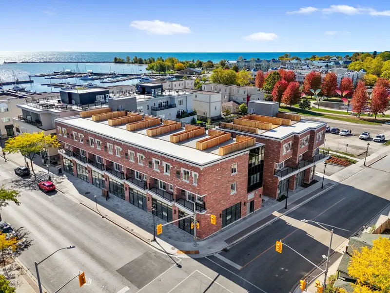 185 Division ST #305, Cobourg, ON K9A 3P6