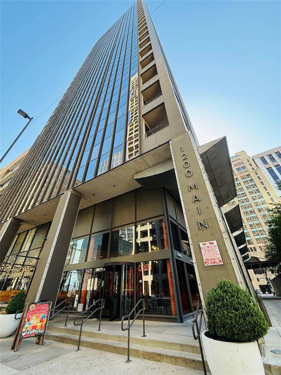 1200 Main Street #910, Dallas, TX 75202