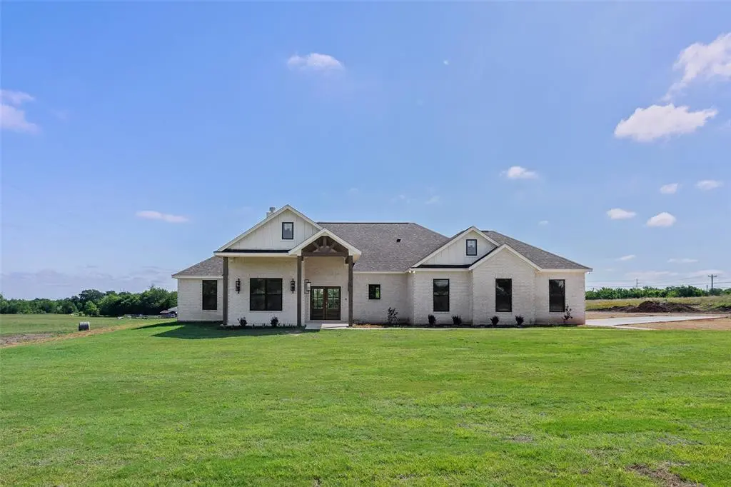 4406 Colony Road, Granbury, TX 76048