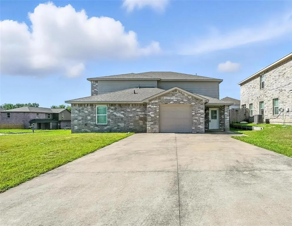 721 E College Street, Princeton, TX 75407