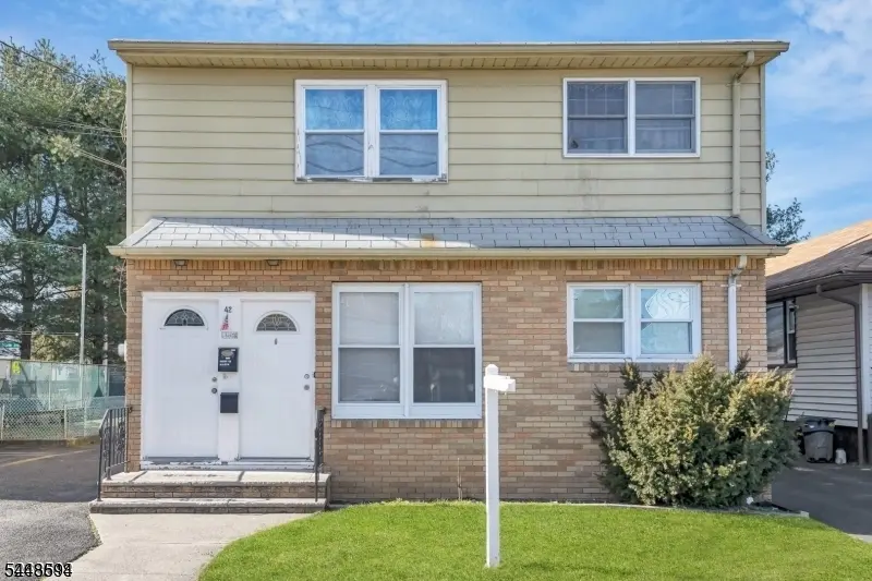 42 Newby Ave, Woodland Park, NJ 07424