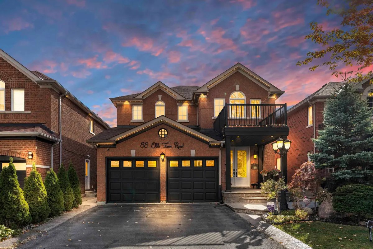 88 Olde Town RD, Brampton, ON L6X 4X9