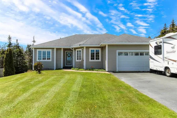 3 Nathaniel Drive, Torbay, NL A1K1M5