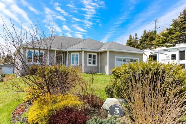 3 Nathaniel Drive, Torbay, NL A1K1M5