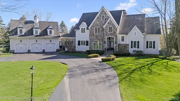 4334 Terra Ridge DR, Milford Charter Township, MI 48381