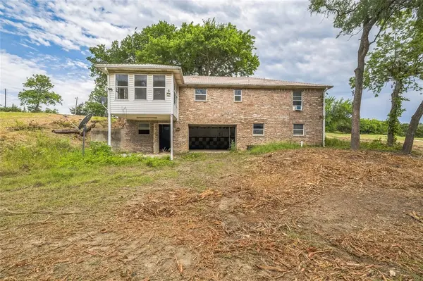37 Busby Lane, Bells, TX 75414