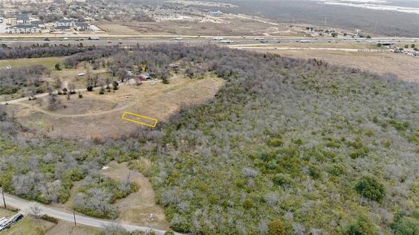 24 Medford Road, Grand Prairie, TX 75052