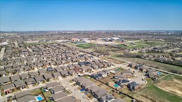 6233 Skysail Road, Fort Worth, TX 76179