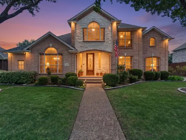 5708 Twain Drive, Flower Mound, TX 75028