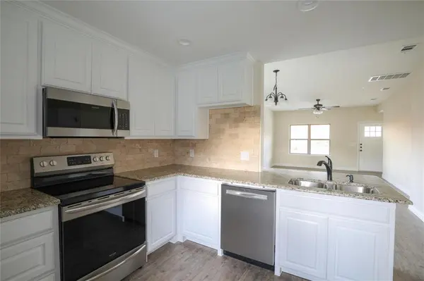 901 N Barrett Avenue, Denison, TX 75020