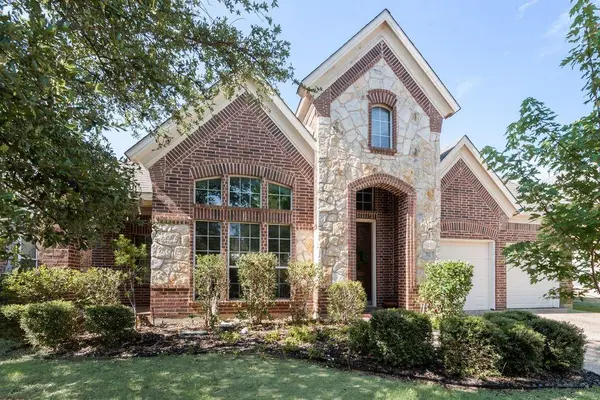 712 Lathrop Street, Lantana, TX 76226