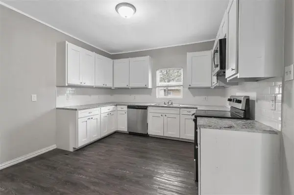 814 N Walnut Street, Sherman, TX 75090