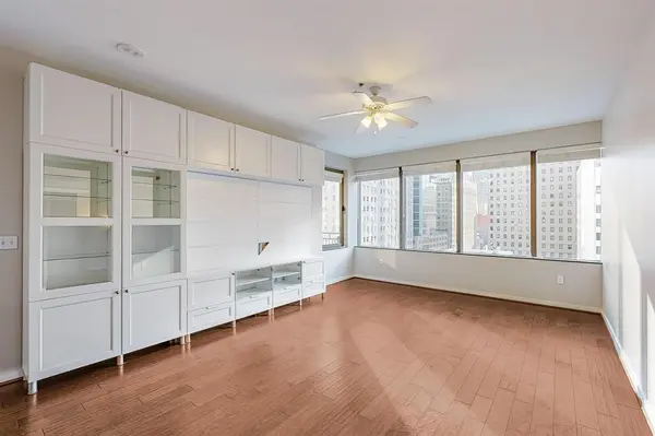1200 Main Street #910, Dallas, TX 75202
