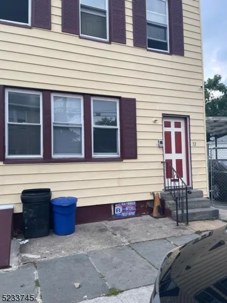 32 Rosehill Pl, Irvington Twp., NJ 07111