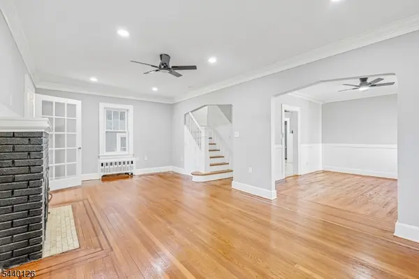 423 E Lincoln Ave, Roselle Park Boro, NJ 07204