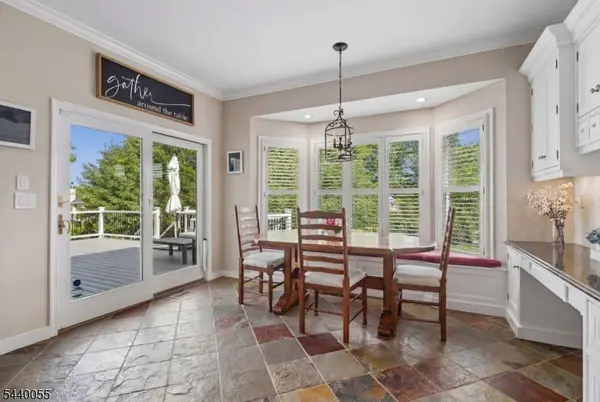 18 Quail Run, Randolph Twp., NJ 07869