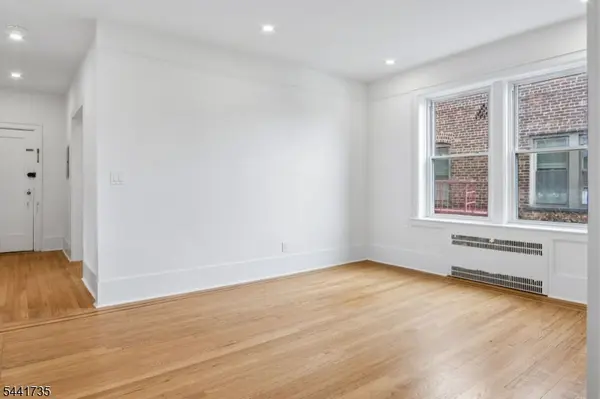 340 Fairmount Ave #501, Jersey City, NJ 07306