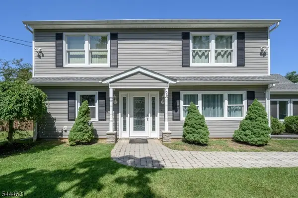106 Greenbrook Rd, Green Brook Twp., NJ 08812